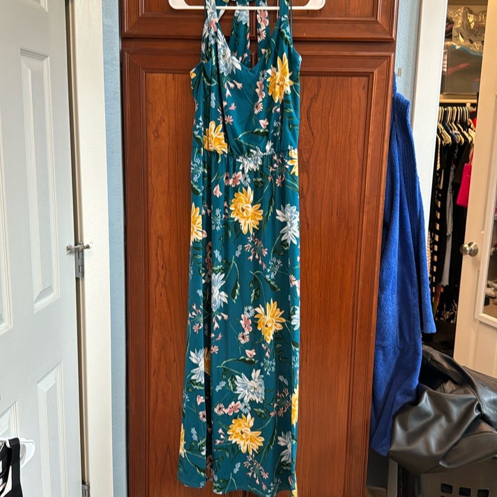 Nine Britton floral maxi dress- small